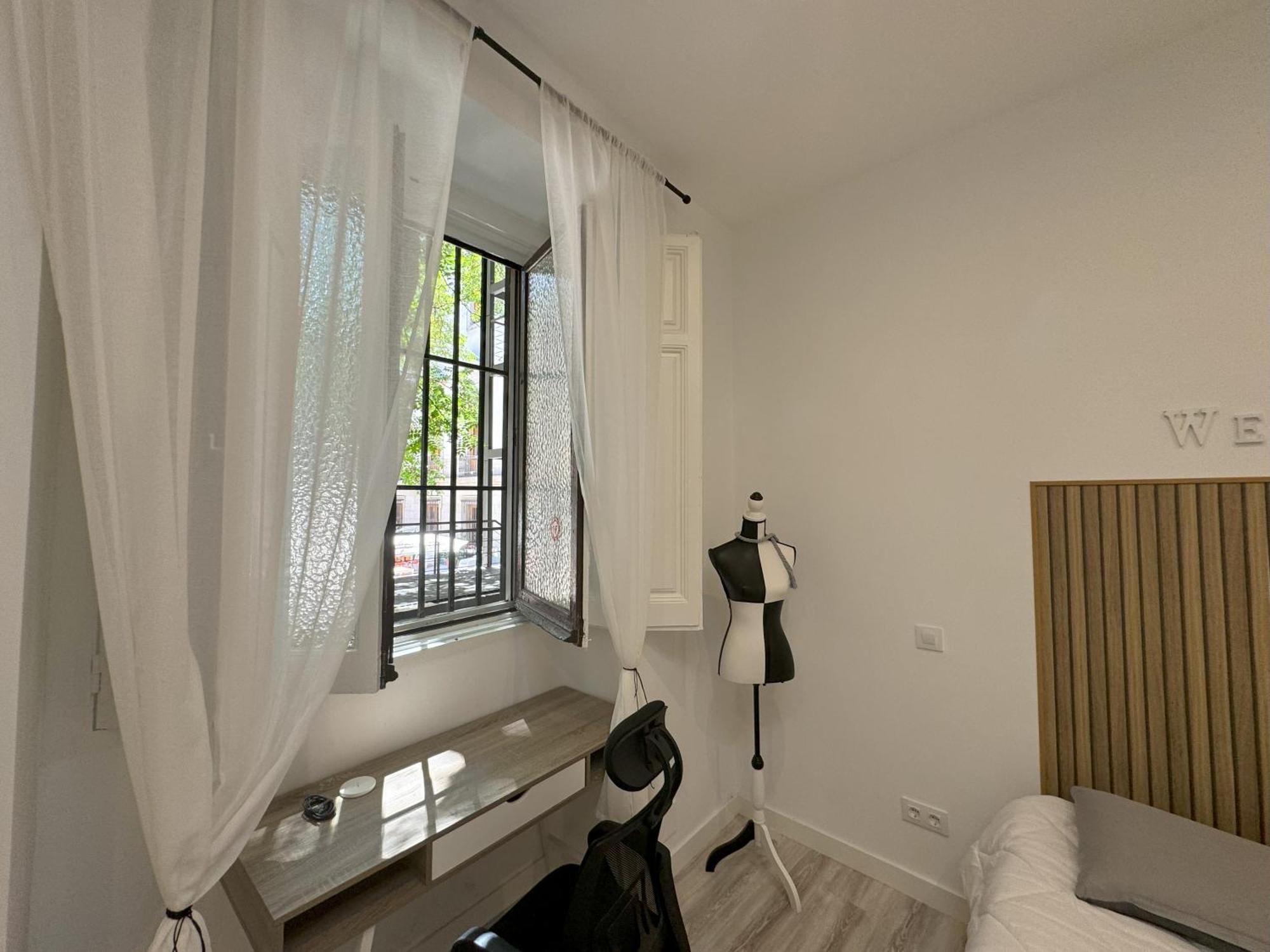 Barcelona Con Comodidad Y Zonas Compartidas Gran Via-madrid Sbe103 * Madrid