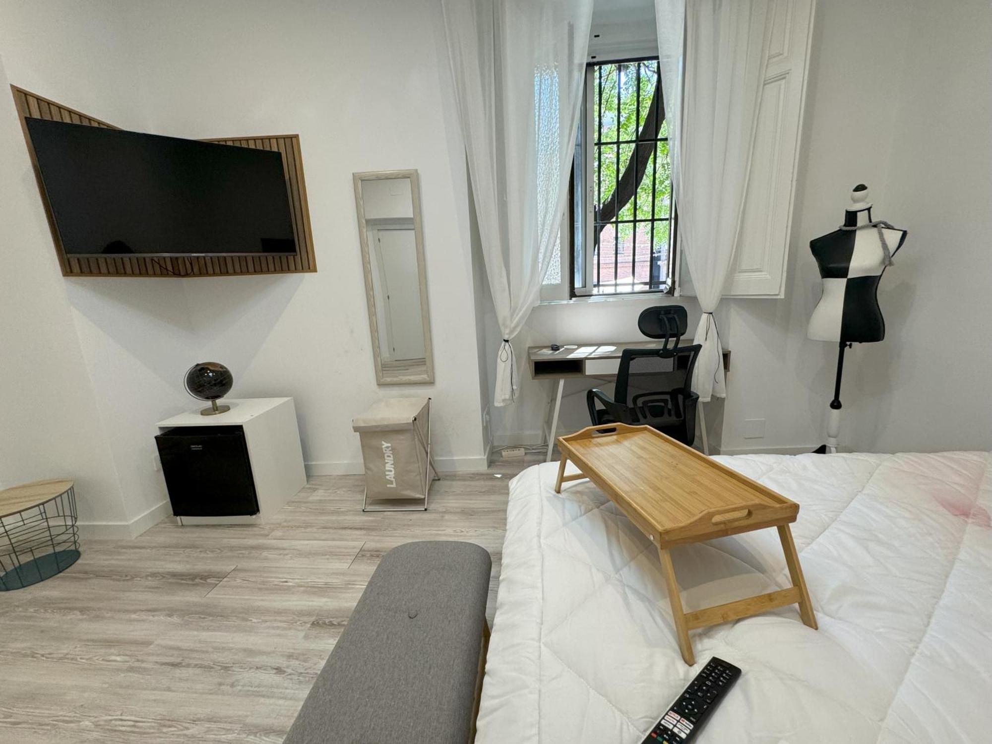Apartamento Barcelona Con Comodidad Y Zonas Compartidas Gran Via-madrid Sbe103 *