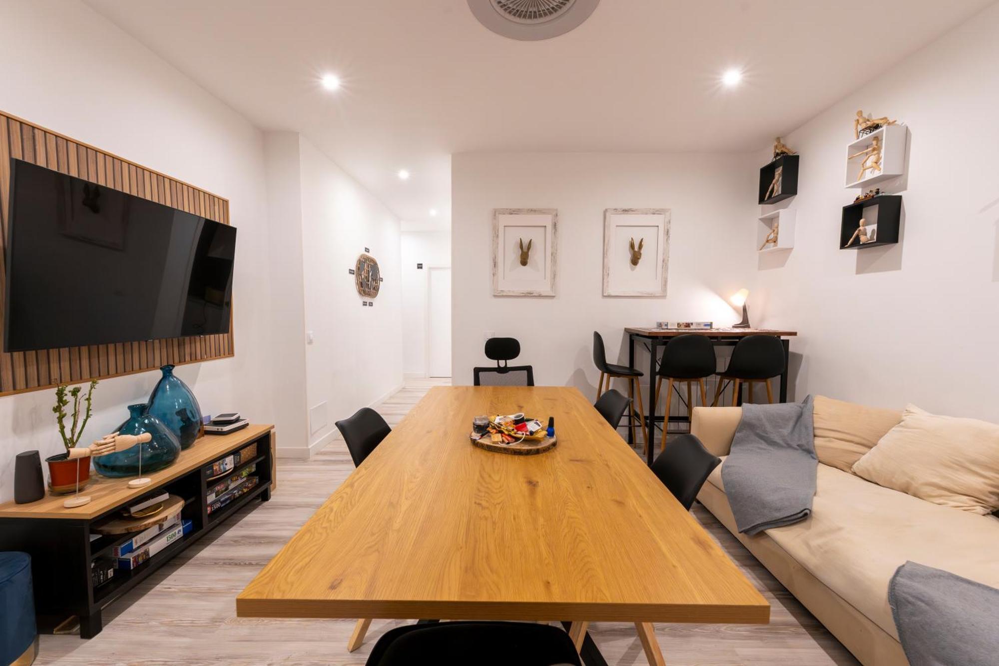 Barcelona Con Comodidad Y Zonas Compartidas Gran Via-madrid Sbe103 Apartamento Madrid